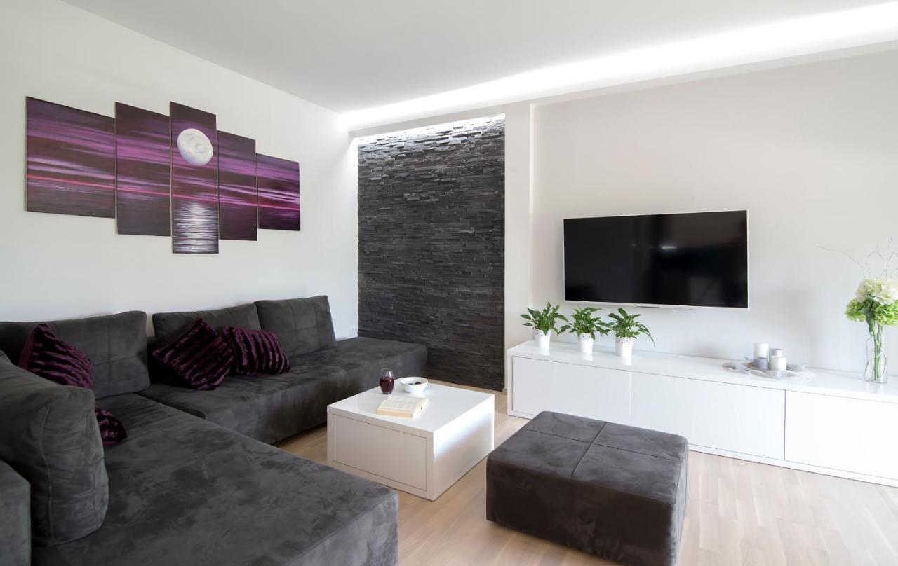 Apartment Moretic Gromaca Exterior foto